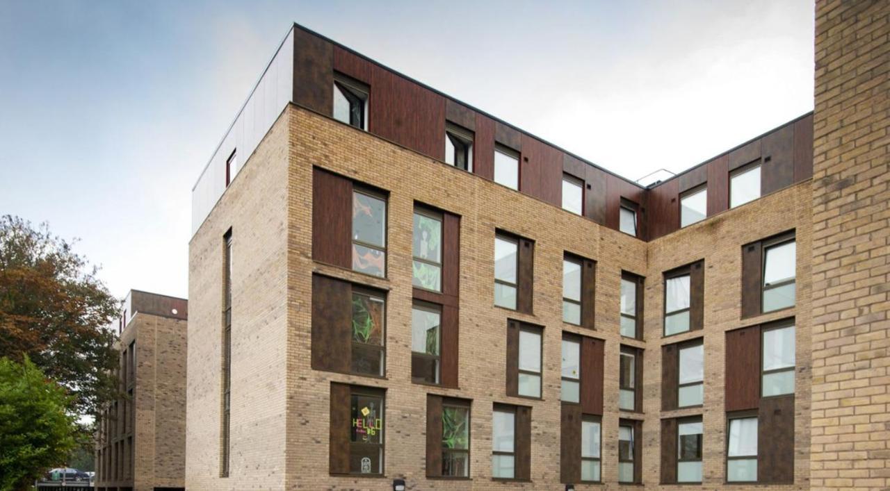 For Students Only Ensuite Bedrooms With Shared Kitchen At Cathedral Point In Winchester Kültér fotó